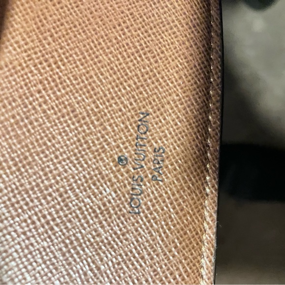 Louis Vuitton Multiple Wallet - Picture 6 of 16